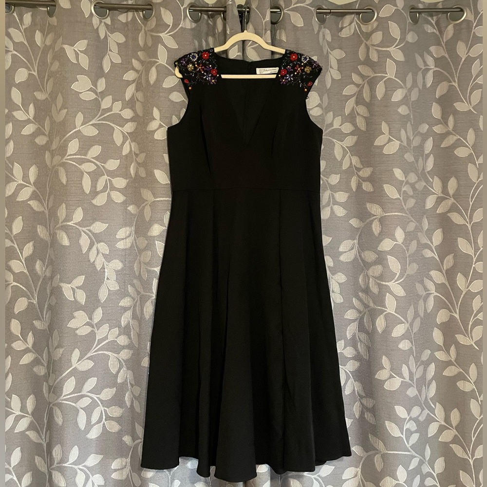 Mac Duggal beaded floral cap sleeve dress - Picture 4 of 11